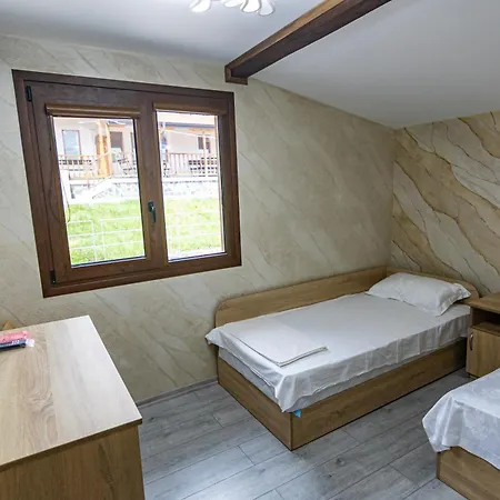 комплекс родопска среща - къщи и Вилла