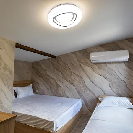 Вилла комплекс родопска среща - къщи и