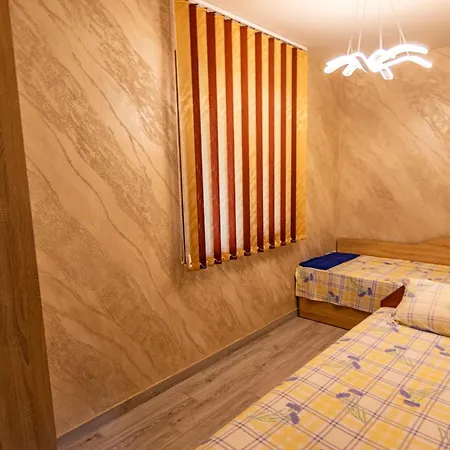 комплекс родопска среща - къщи и Вилла Батак