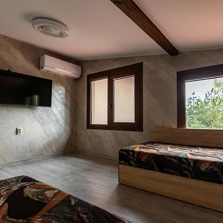 Вилла комплекс родопска среща - къщи и Батак