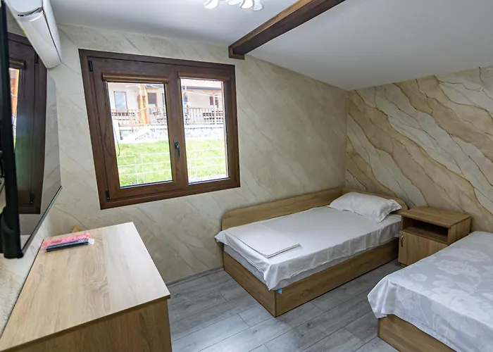 комплекс родопска среща - къщи и Villa