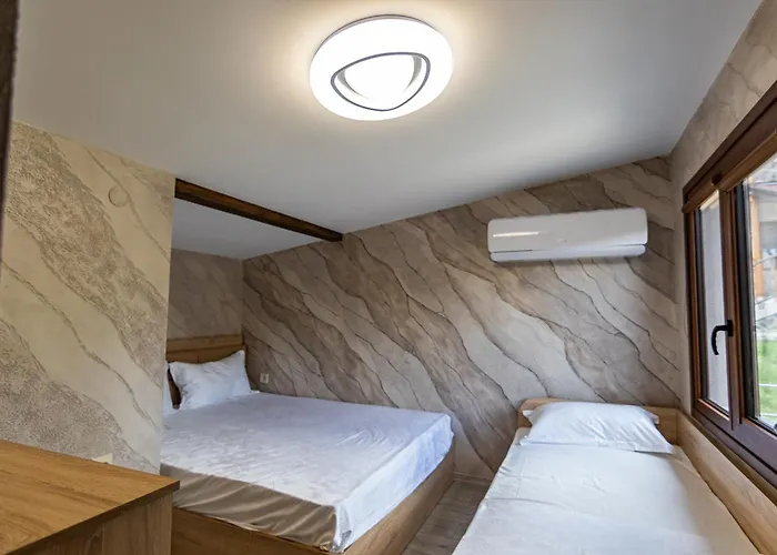 Villa комплекс родопска среща - къщи и