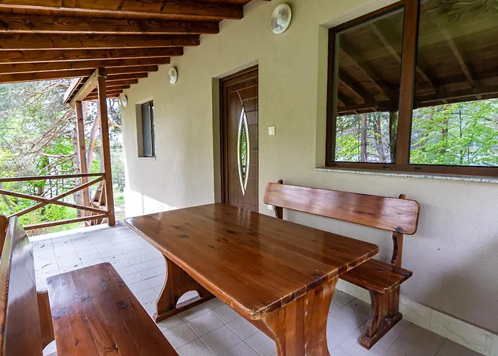 комплекс родопска среща - къщи и Batak